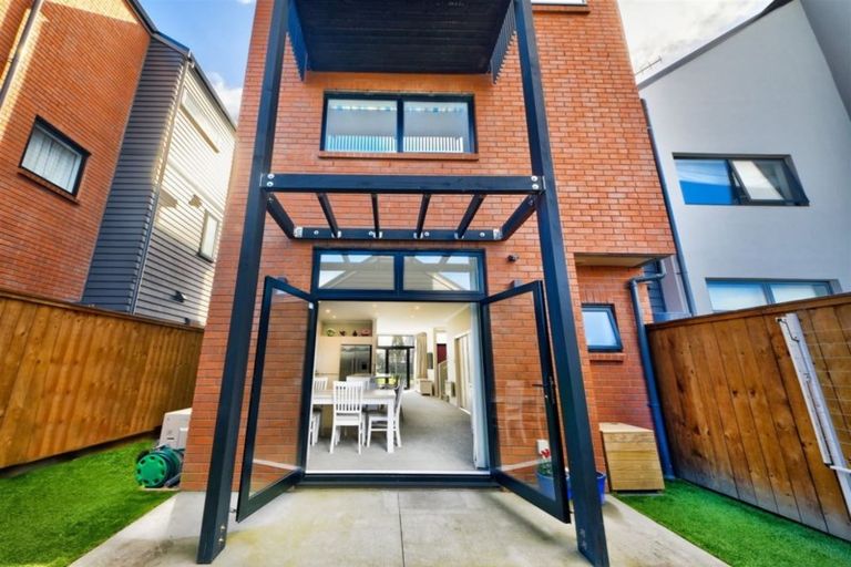 Photo of property in 145 Hobsonville Point Road, Hobsonville, Auckland, 0616