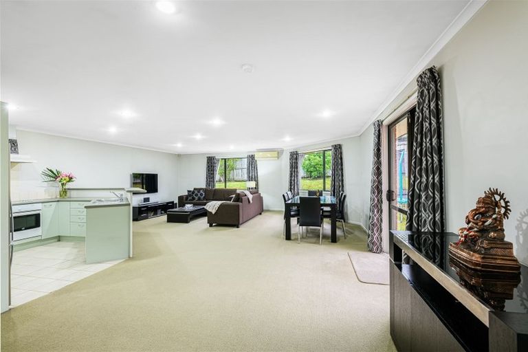 Photo of property in 4 San Domingo Rise, Henderson, Auckland, 0612