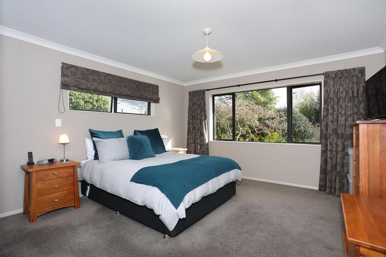 Photo of property in 148 Kelvin Grove Road, Kelvin Grove, Palmerston North, 4414