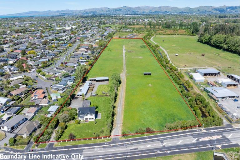 Photo of property in 194 Mairehau Road, Marshland, Christchurch, 8083