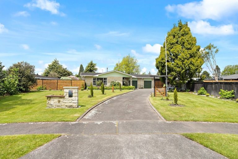 Photo of property in 17 Benalder Crescent, Tokoroa, 3420