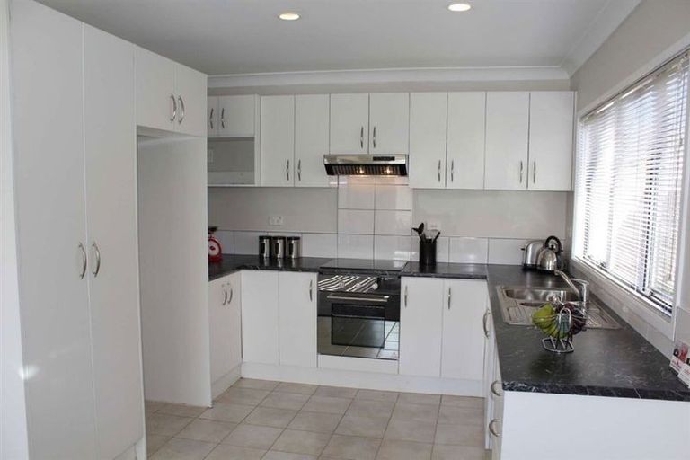 Photo of property in 29 Opawa Crescent, Favona, Auckland, 2024