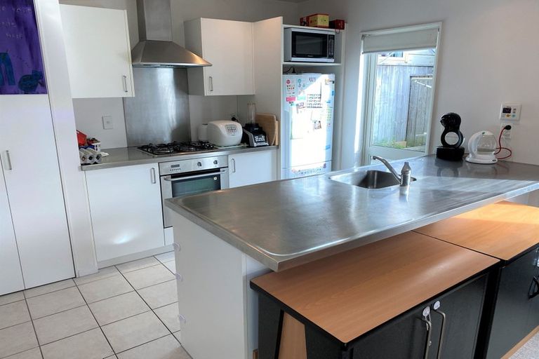 Photo of property in 1 Luxford Street, Berhampore, Wellington, 6023