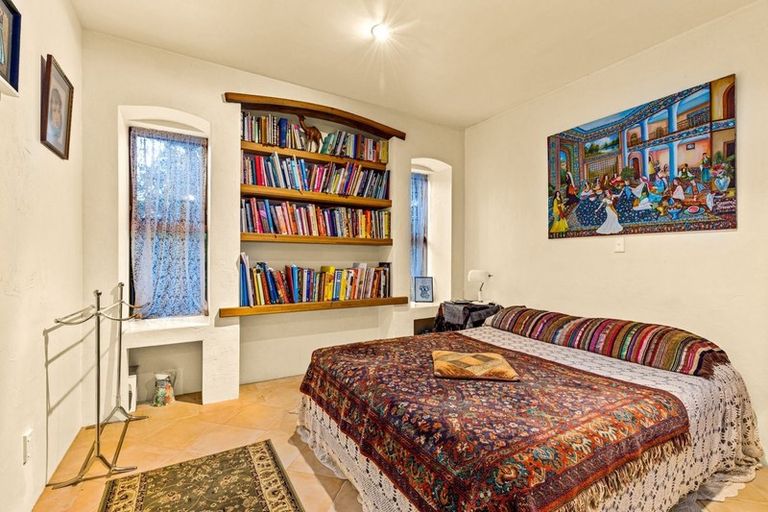 Photo of property in 102 Opanuku Road, Henderson Valley, Auckland, 0612