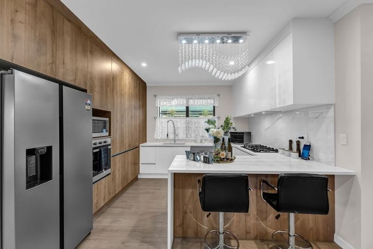 Photo of property in 41 Harriet Johnston Drive, Pokeno, 2402