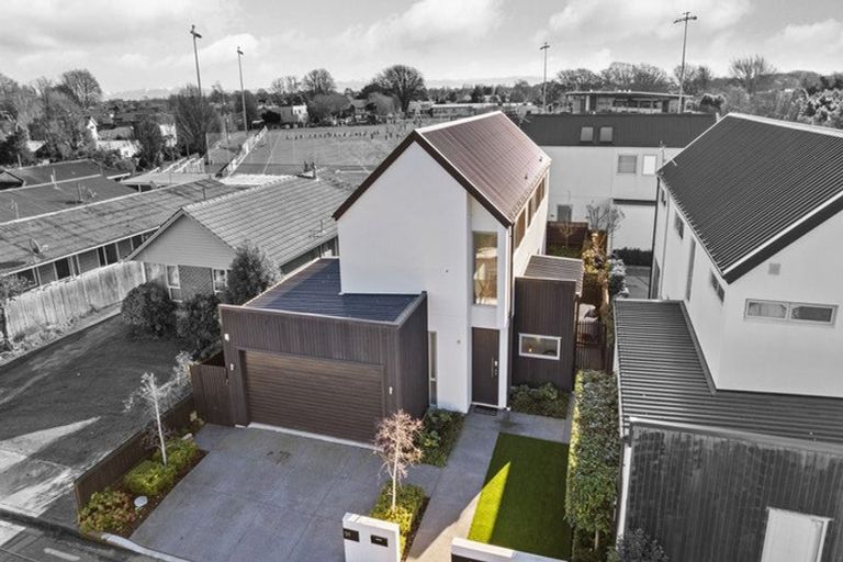 Photo of property in 91 Dover Street, St Albans, Christchurch, 8014