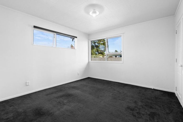 Photo of property in 35 Purcell Place, Melville, Hamilton, 3206