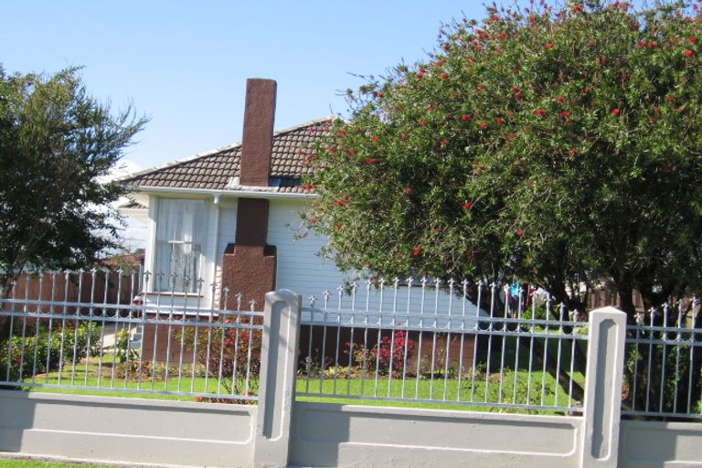 Photo of property in 48 Cobham Crescent, Otara, Auckland, 2023