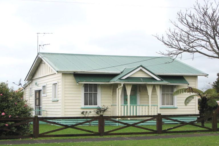 Photo of property in 5 Arawa Street, Welbourn, New Plymouth, 4312