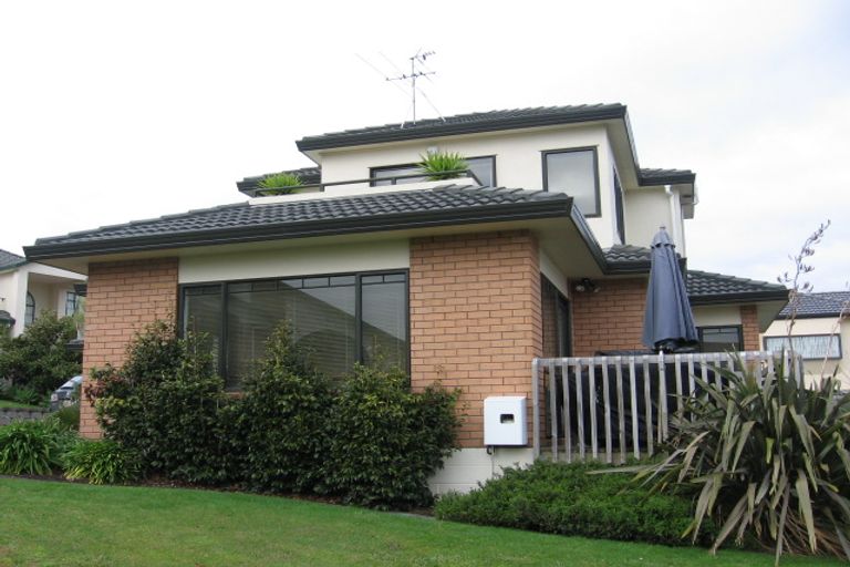 Photo of property in 38a Westerham Drive, Dannemora, Auckland, 2016