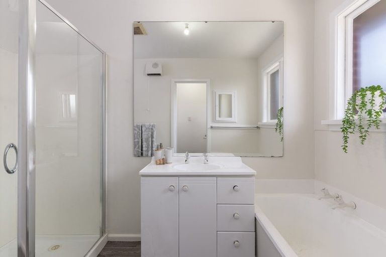 Photo of property in 26 New Brighton Road, Shirley, Christchurch, 8061