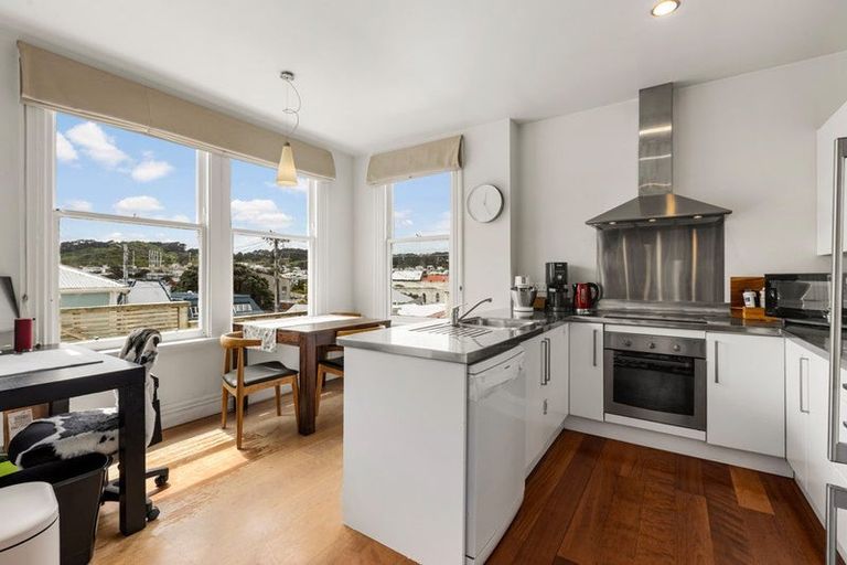 Photo of property in 6 Millward Street, Newtown, Wellington, 6021
