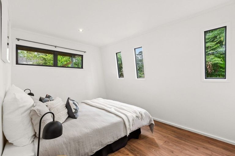 Photo of property in 1/17 Ribblesdale Road, Henderson, Auckland, 0612