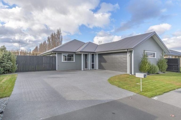 Photo of property in 34 Greenwich Street, Halswell, Christchurch, 8025