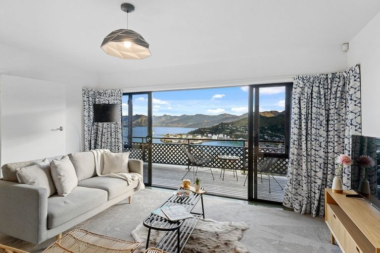 Photo of property in 6 Gilmour Terrace, Lyttelton, 8082