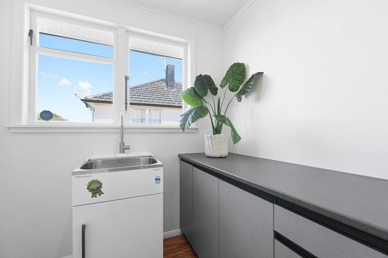 Photo of property in 47 Montgomery Crescent, Bader, Hamilton, 3206