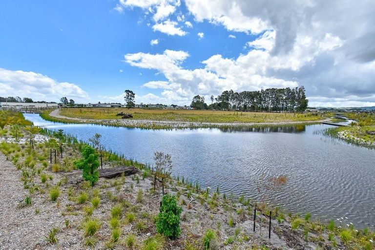 Photo of property in 12 Saddleback Crescent, Papakura, 2110