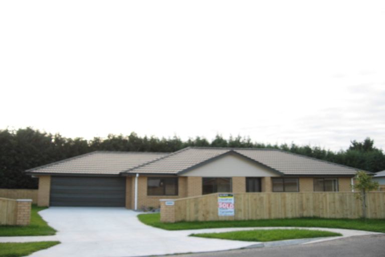 Photo of property in 76 Matene Street, Otaki, 5512