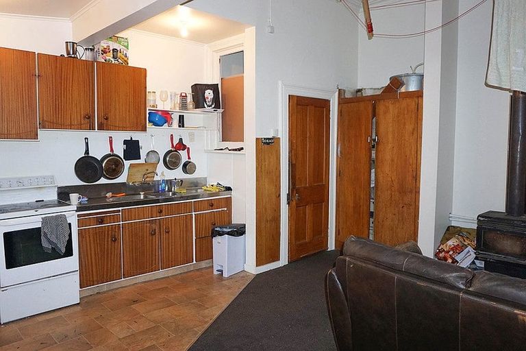 Photo of property in 127 Leith Street, Dunedin Central, Dunedin, 9016