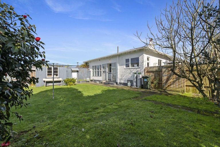 Photo of property in 32 Bedford Street, Eltham, 4322