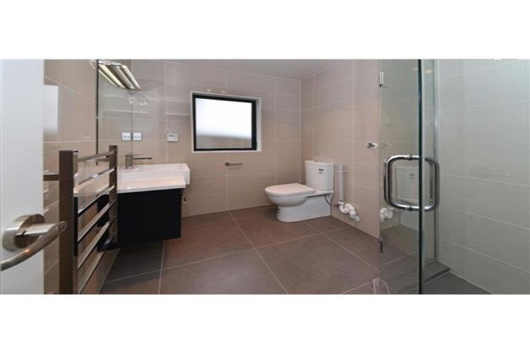 Photo of property in 15 Dawood Place, The Gardens, Auckland, 2105