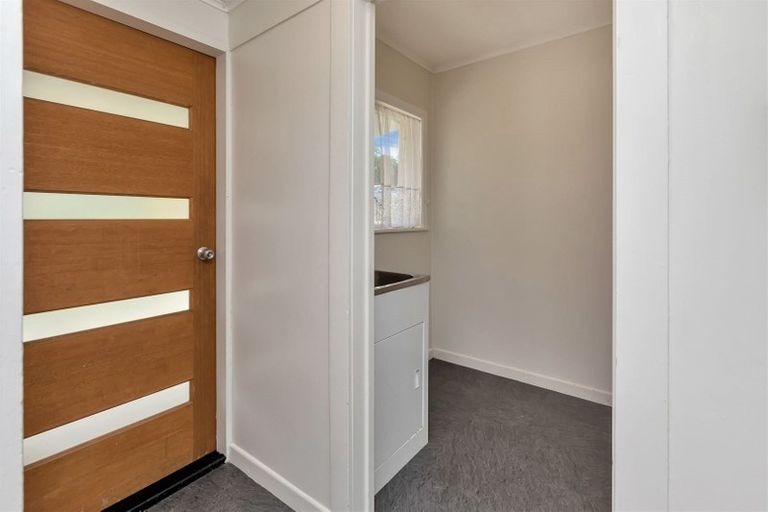 Photo of property in 58 Gorge Road, Maungaturoto, 0520