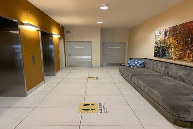 Photo of property in Proximity Apartments, 909/17 Osterley Way, Manukau, Auckland, 2104