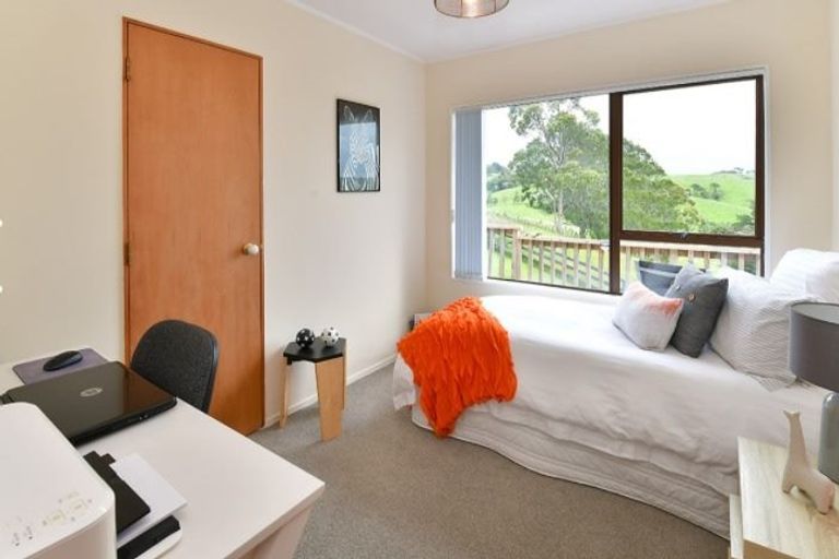 Photo of property in 220 Anderson Road, Helensville, 0875