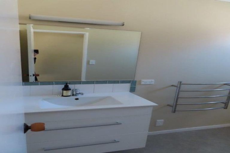 Photo of property in 77b Cook Street, Hamilton East, Hamilton, 3216