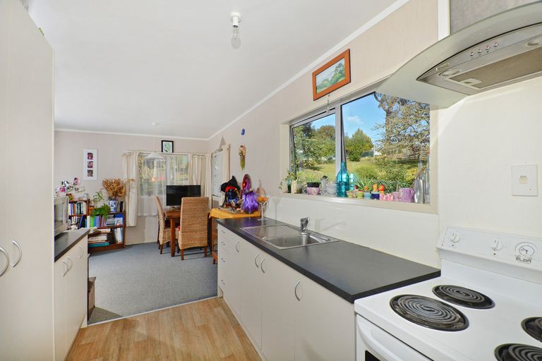 Photo of property in 54 Nottingham Street, Karori, Wellington, 6012