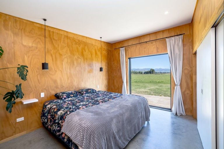 Photo of property in 16 East Taratahi Road, West Taratahi, Carterton, 5887