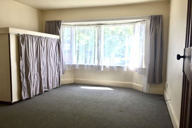 Photo of property in 2/64 Division Street, Riccarton, Christchurch, 8041