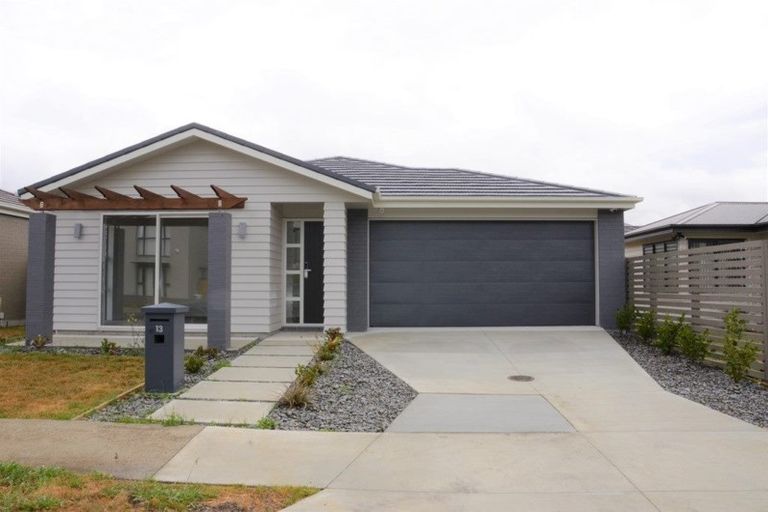 Photo of property in 13 Hollowout Street, Takanini, 2112