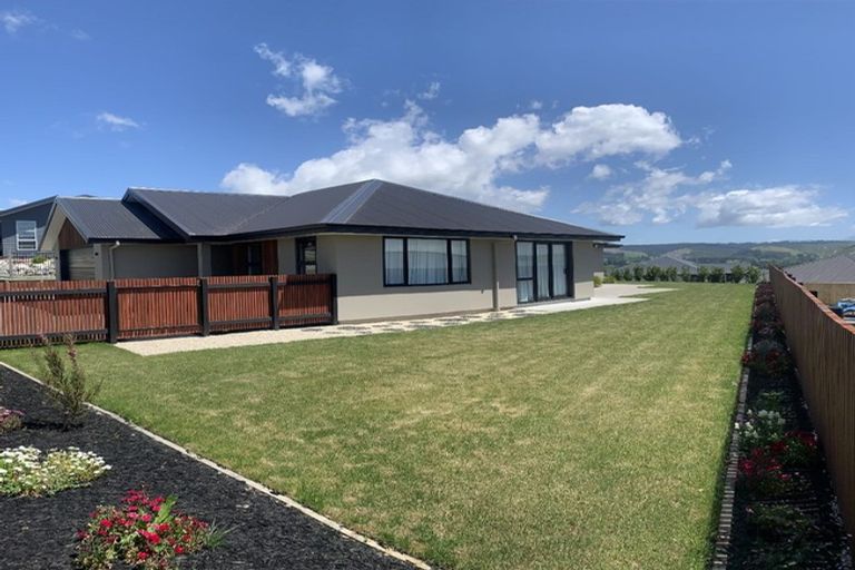 Photo of property in 44 Katania Heights, Brightwater, 7022