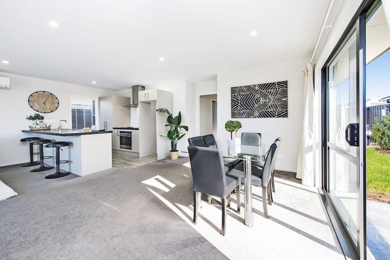 Photo of property in 8 Wallingford Crescent, Rolleston, 7615