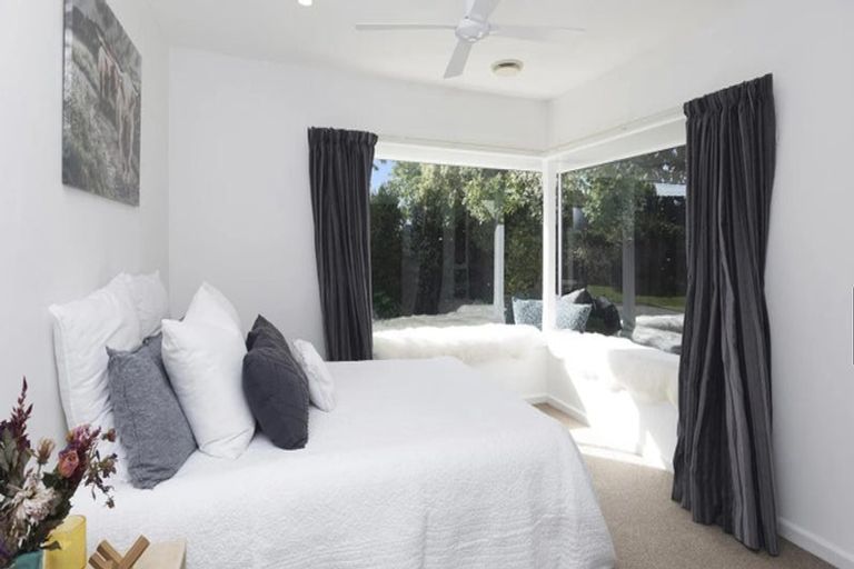 Photo of property in 76 Isleworth Road, Bishopdale, Christchurch, 8053