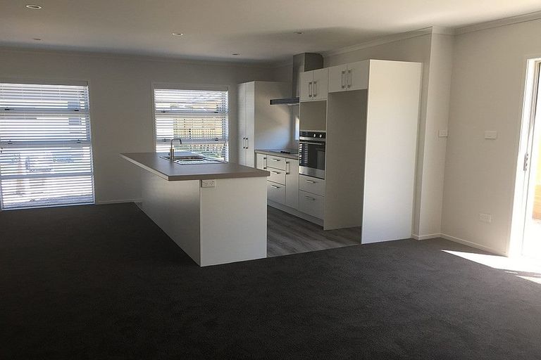 Photo of property in 47 Puhirake Crescent, Pyes Pa, Tauranga, 3112