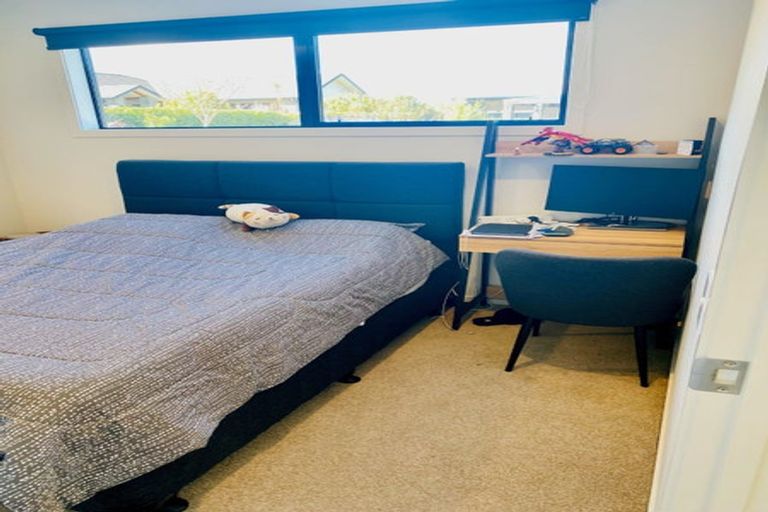 Photo of property in 35 Minaret Ridge, Wanaka, 9305