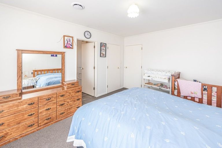 Photo of property in 2 Saint Helens Place, Tawhero, Whanganui, 4501
