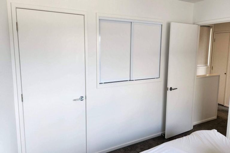 Photo of property in 27 Hargest Crescent, Sydenham, Christchurch, 8023