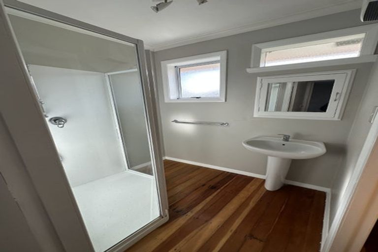 Photo of property in 18 Maclean Street, Wallaceville, Upper Hutt, 5018