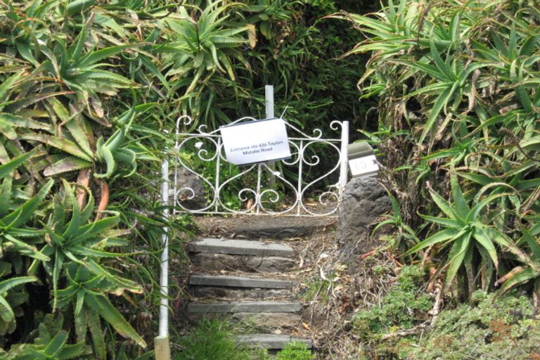 Photo of property in 132 Scarborough Road, Scarborough, Christchurch, 8081