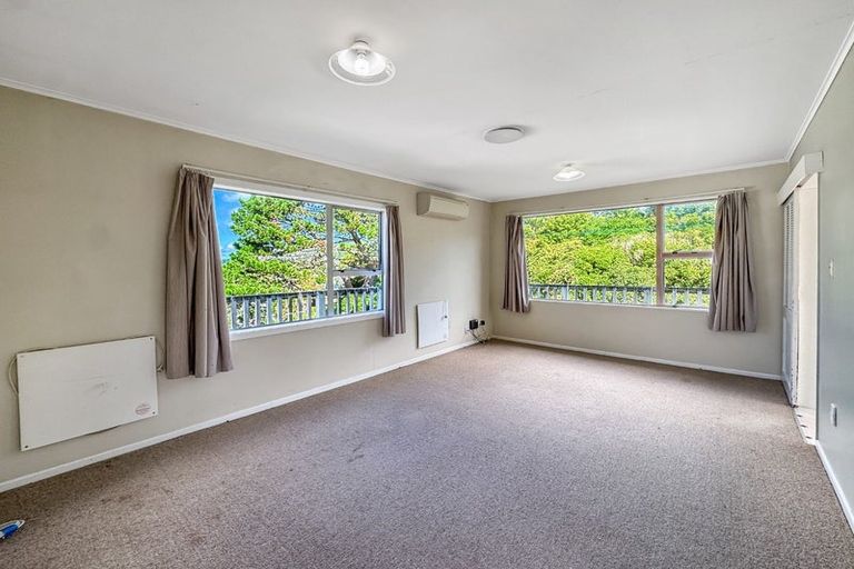 Photo of property in 53a Ohariu Road, Johnsonville, Wellington, 6037