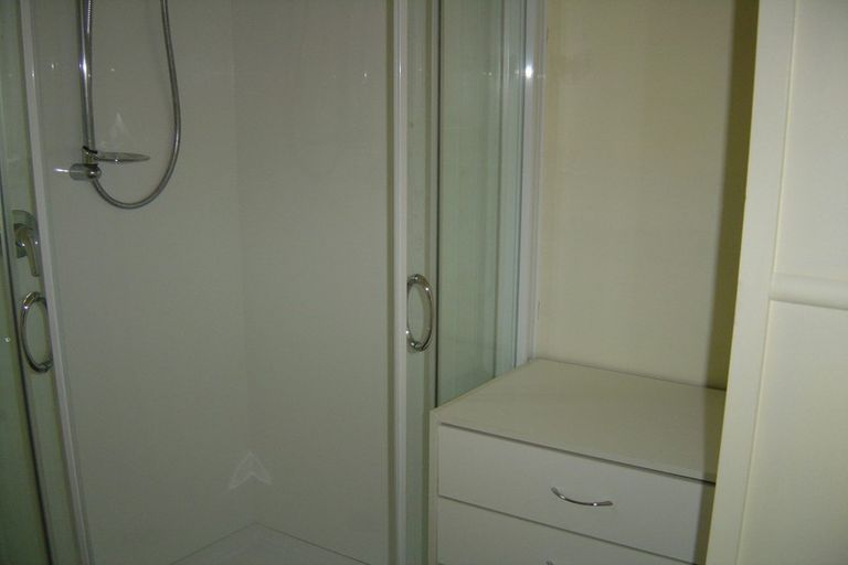 Photo of property in 2/148 Old Farm Road, Hamilton East, Hamilton, 3216