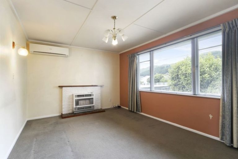 Photo of property in 143 Wise Street, Wainuiomata, Lower Hutt, 5014
