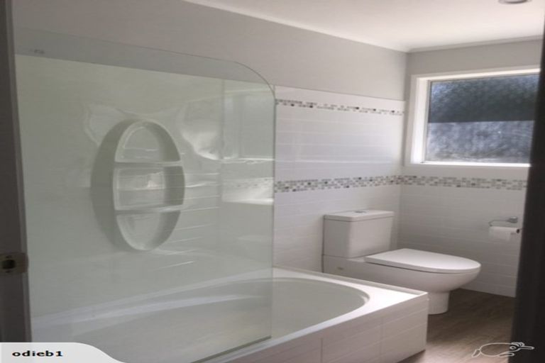 Photo of property in 1 Babington Place, Torbay, Auckland, 0630