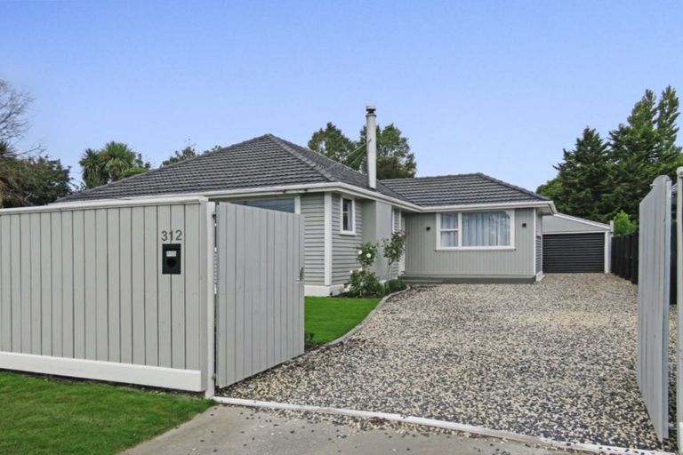 Photo of property in 312 Westminster Street, Mairehau, Christchurch, 8013