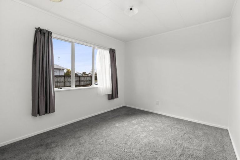 Photo of property in 10 Beadle Place, St Andrews, Hamilton, 3200