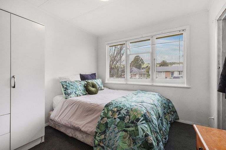 Photo of property in 69 Warspite Avenue, Cannons Creek, Porirua, 5024