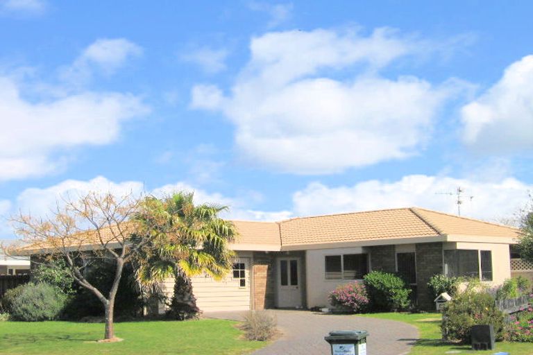 Photo of property in 42 Lotus Avenue, Mount Maunganui, 3116